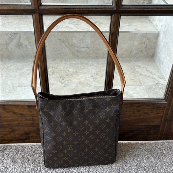 Louis Vuitton Handbags - Louis Vuitton Dark Brown Monogram Looping Bag